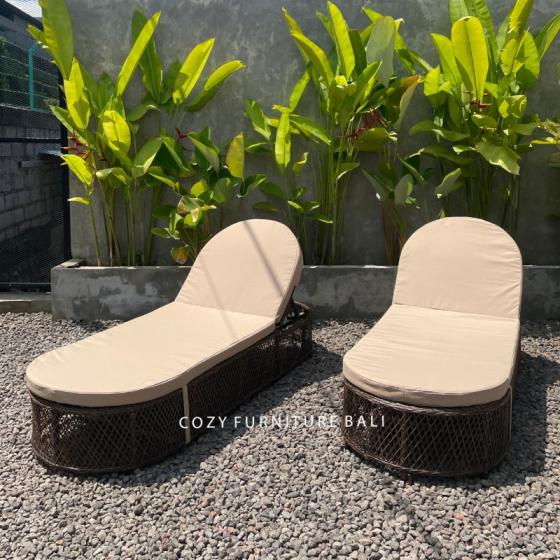 Lounger Type 03 